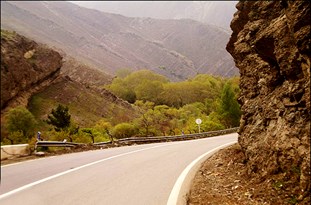 ۱۳۹۶۰۴۲۴۰۰۲۱۷۵_Test_PhotoH