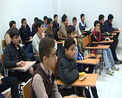 ۱۹۸۵۳۸۰_۹۲۳